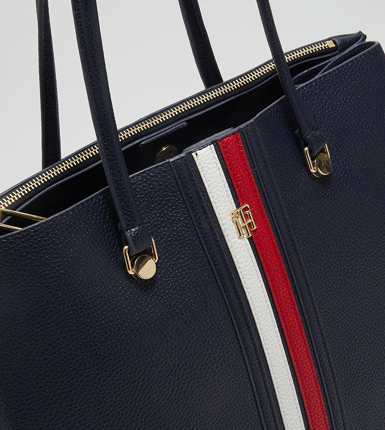 TH Monogram