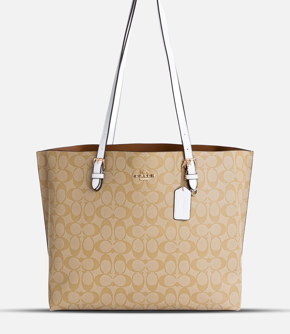 CH Classic Shape Shoulder Bag