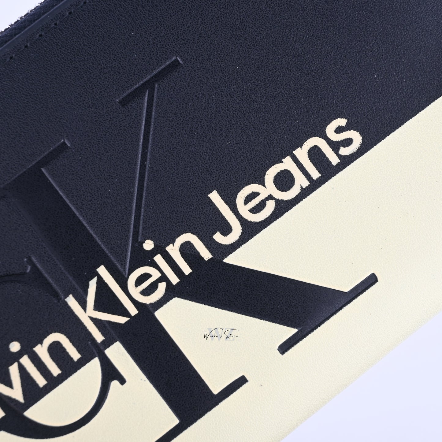 CK Traditional Pocket Wallet