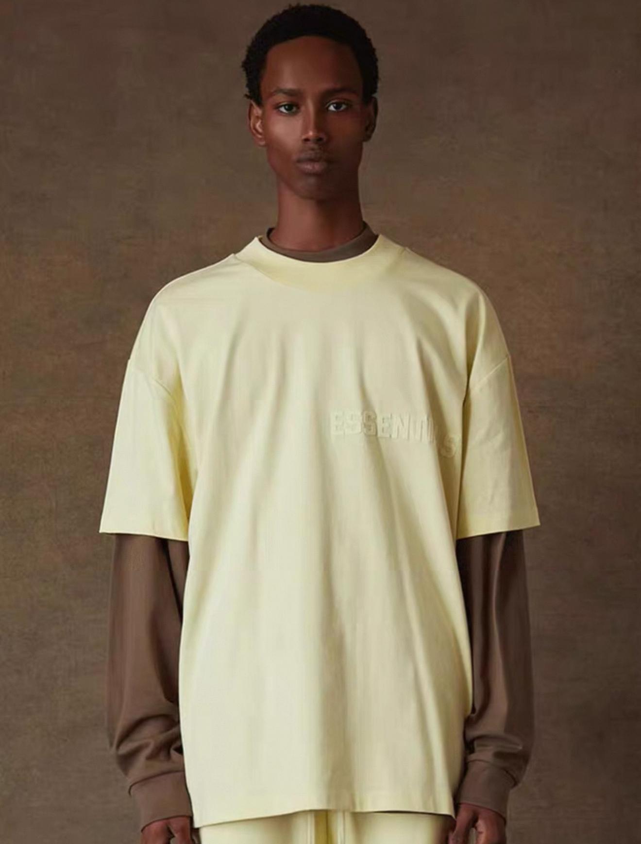 E Logo Tshirt