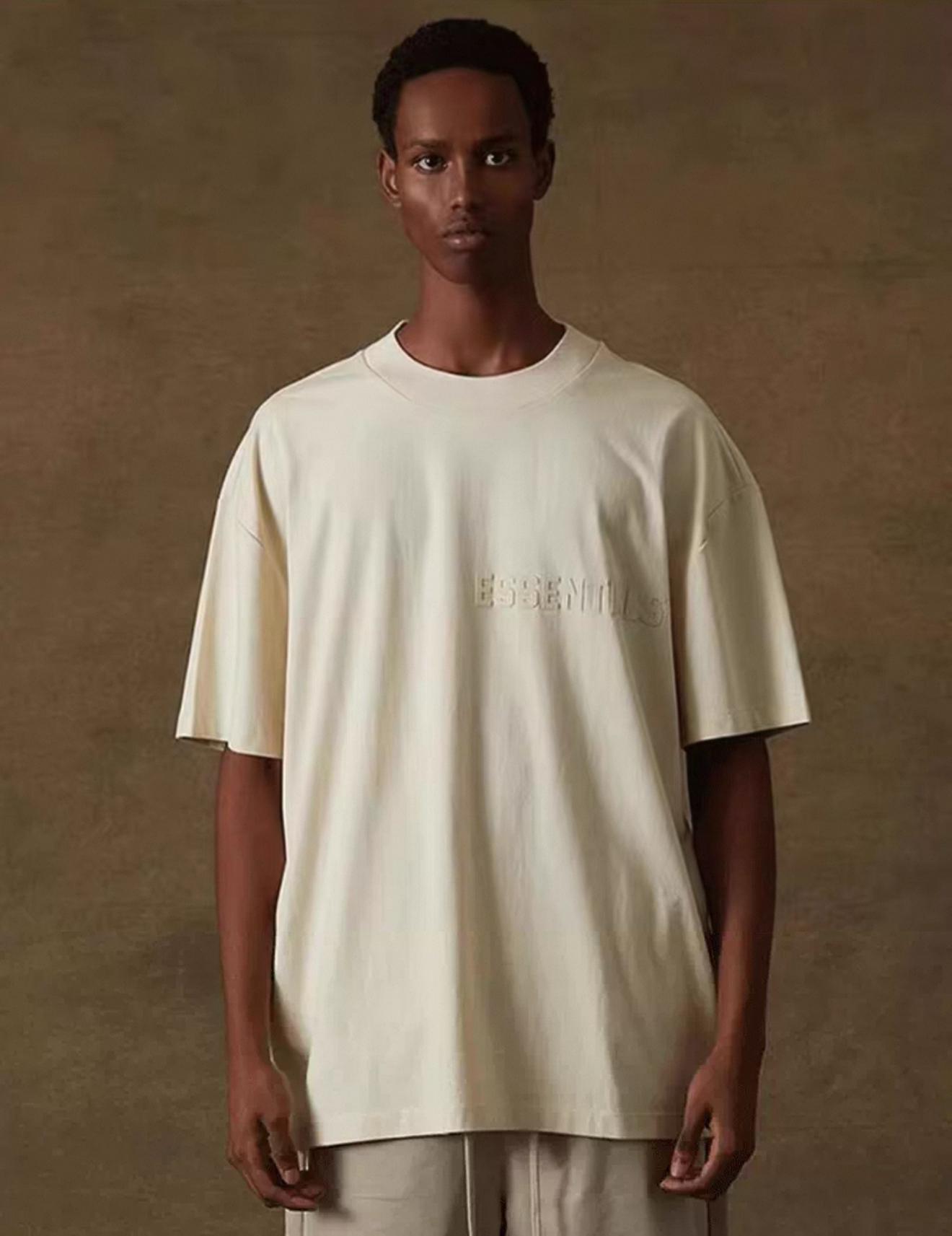 E Logo Tshirt