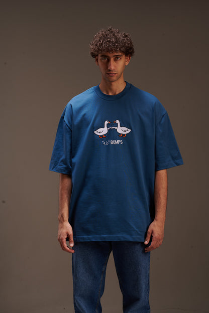 The وزه Bumps Tee