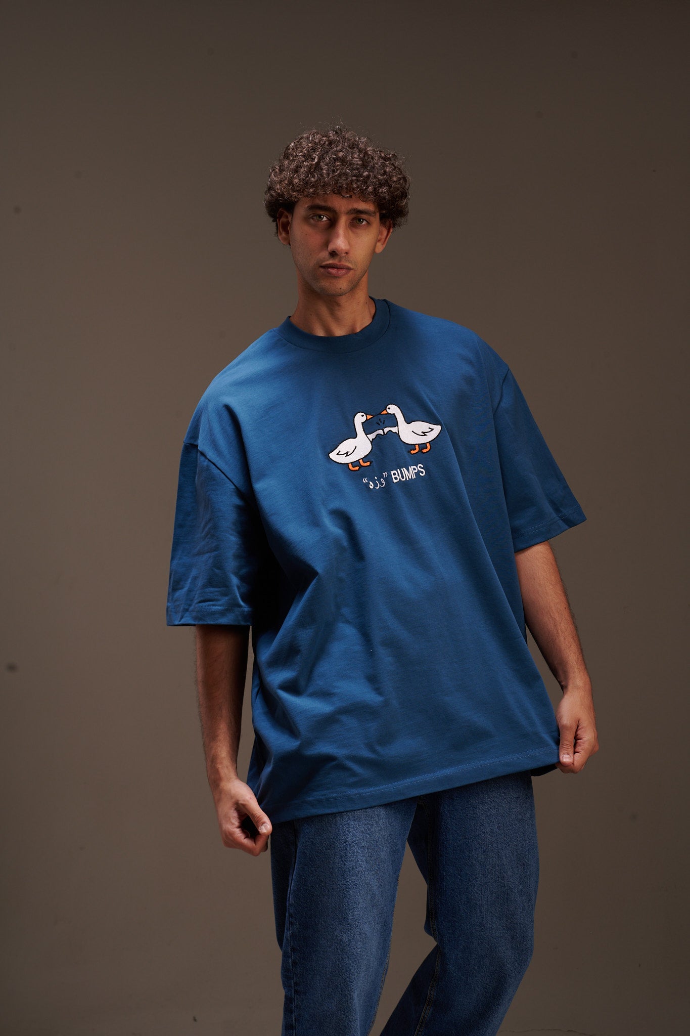 The وزه Bumps Tee
