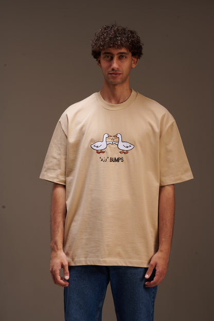 The وزه Bumps Tee